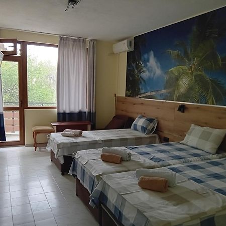 Guesthouse Oasis Kiten  Eksteriør bilde