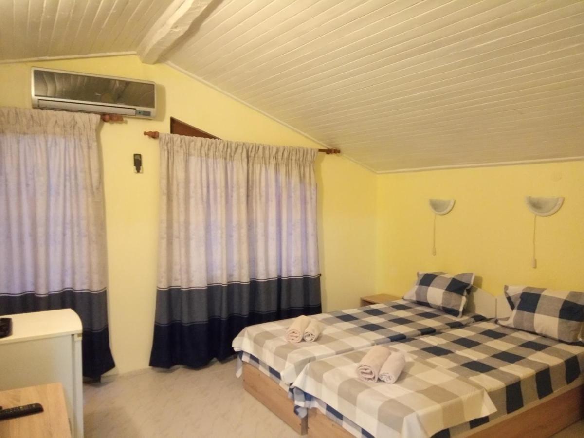 Guesthouse Oasis Kiten  Eksteriør bilde