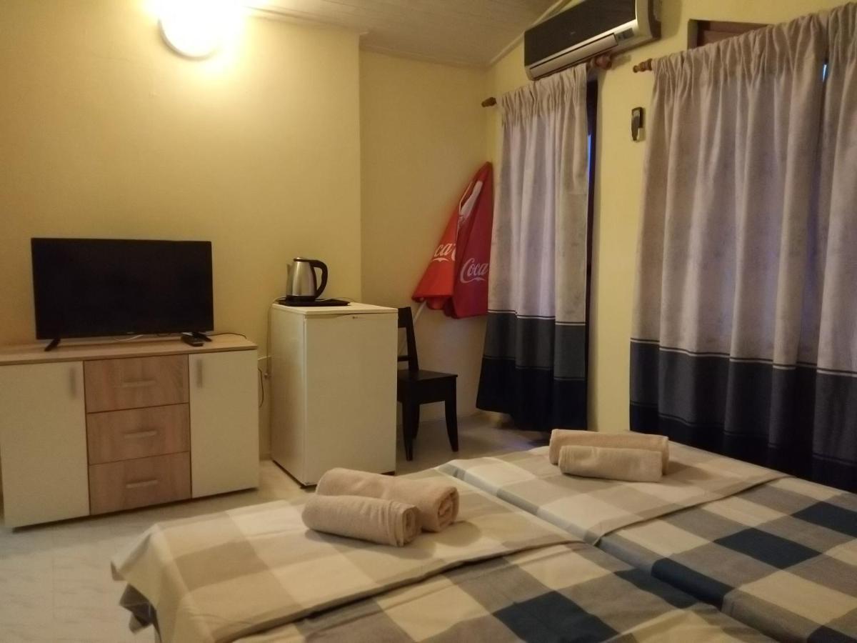 Guesthouse Oasis Kiten  Eksteriør bilde